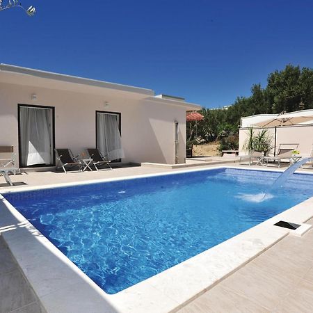 3 Bedroom Gorgeous Home In มาคาร์สกา ภายนอก รูปภาพ