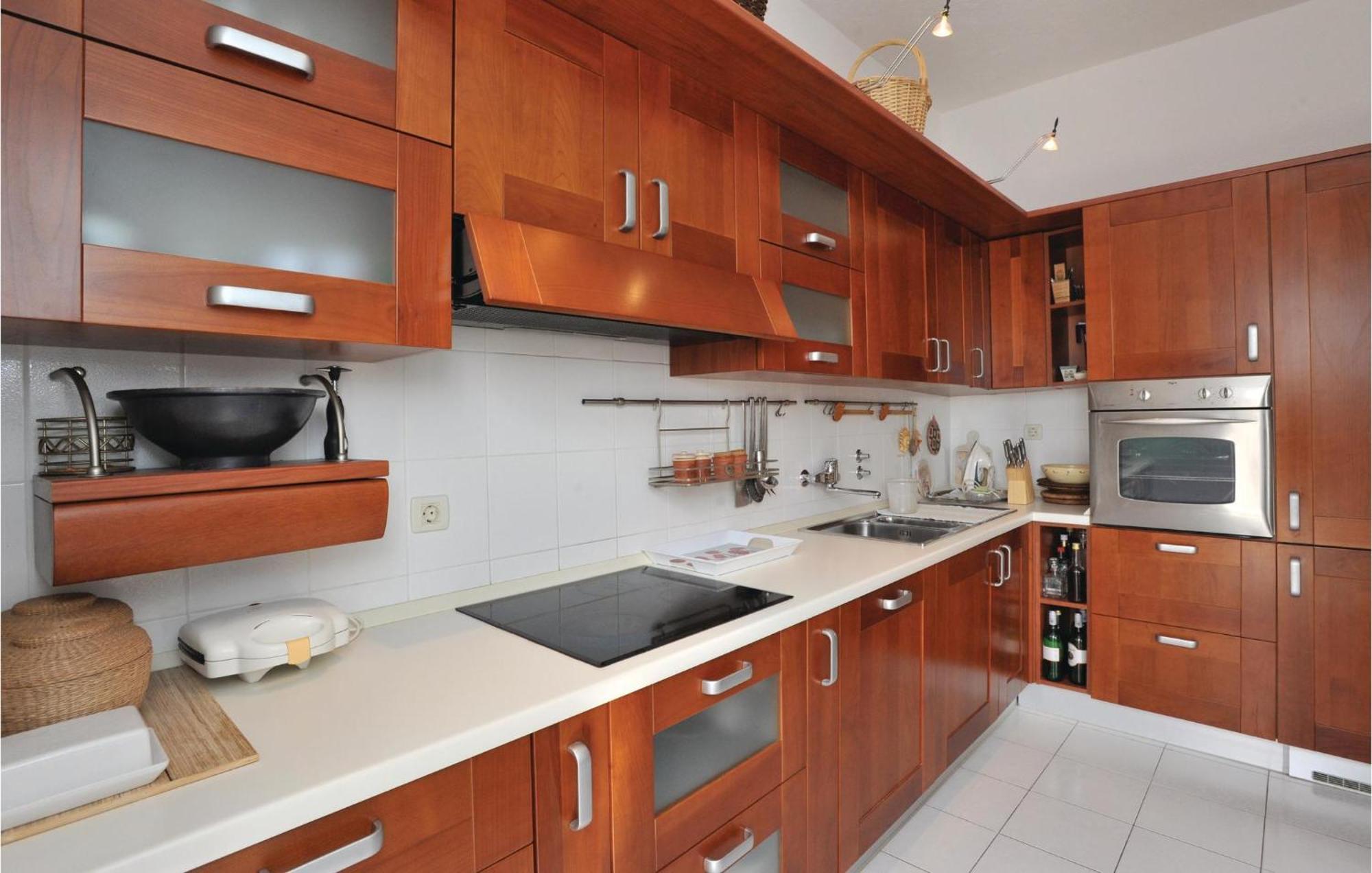 3 Bedroom Gorgeous Home In มาคาร์สกา ภายนอก รูปภาพ