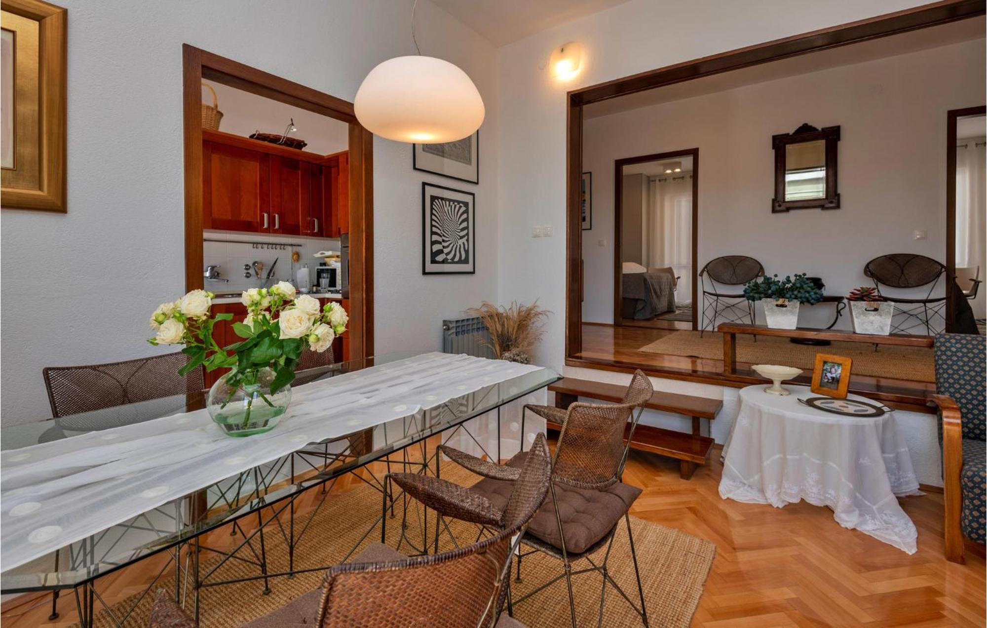 3 Bedroom Gorgeous Home In มาคาร์สกา ภายนอก รูปภาพ